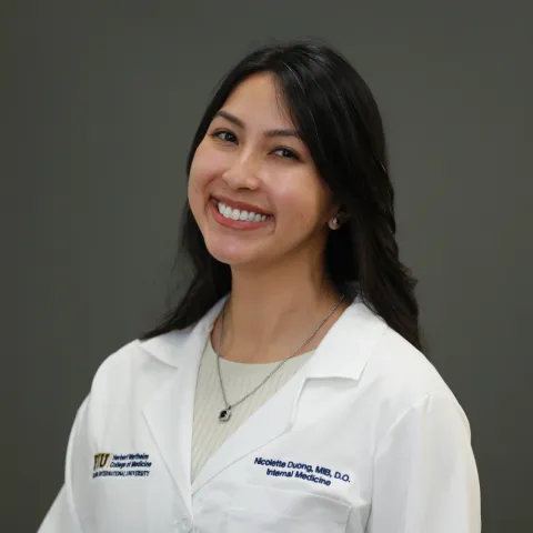 Nicolette Duong