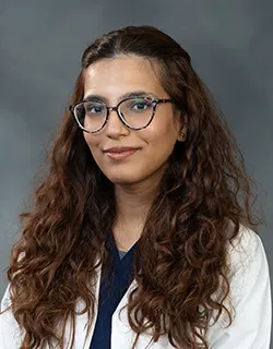 Amna Zaree