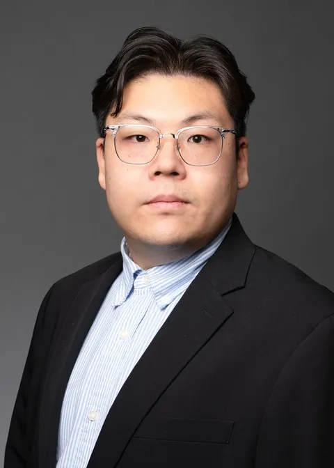 Zhaoqi Li