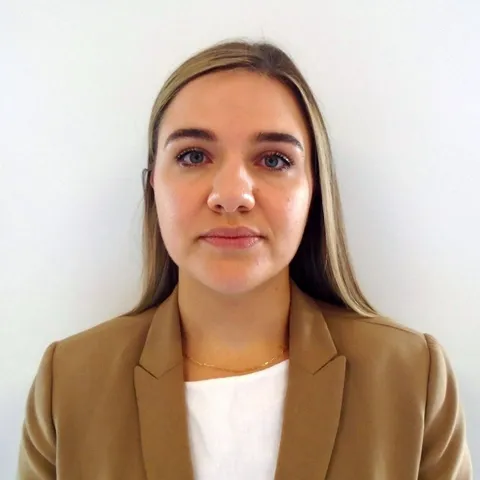 Lisa-Marie van Veyeren