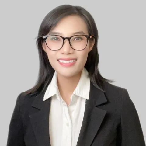 Trang Le