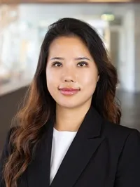 Gloria Jang